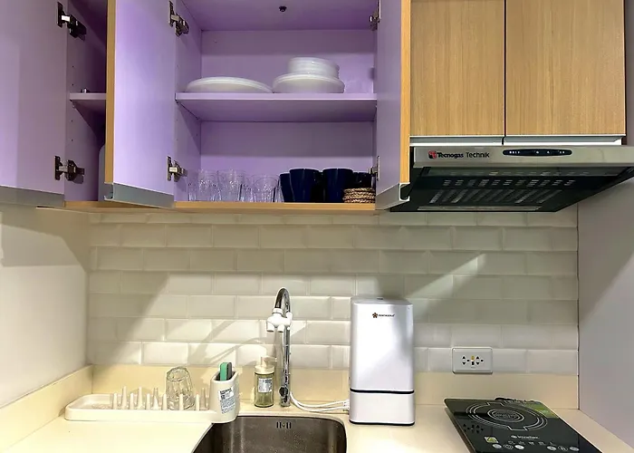 Aparthotel Share In Katipunan - Loft Bed, Spacious Storage, Wifi, Pool, Gym, Sauna, Balcony Manila