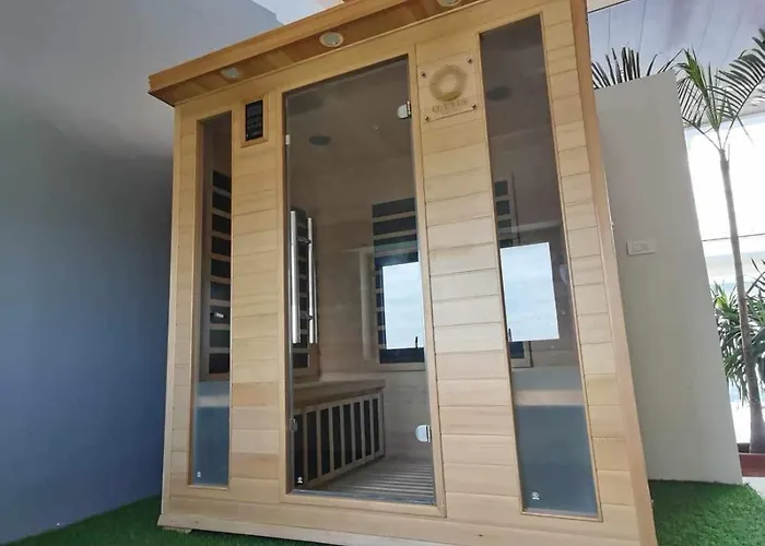 Share In Katipunan - Loft Bed, Spacious Storage, Wifi, Pool, Gym, Sauna, Balcony 4*